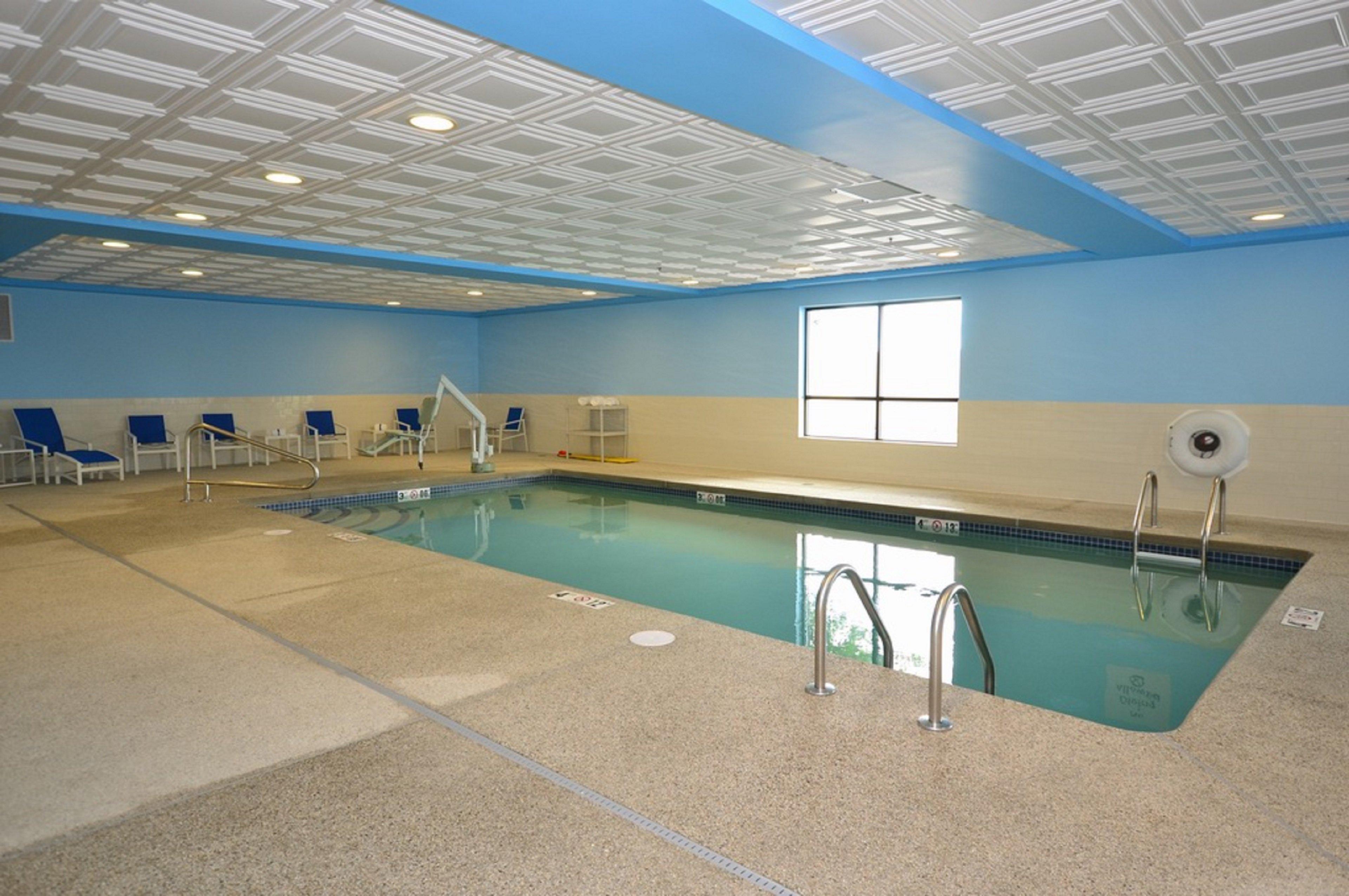 Holiday Inn Express Boston Brockton By Ihg Exterior photo